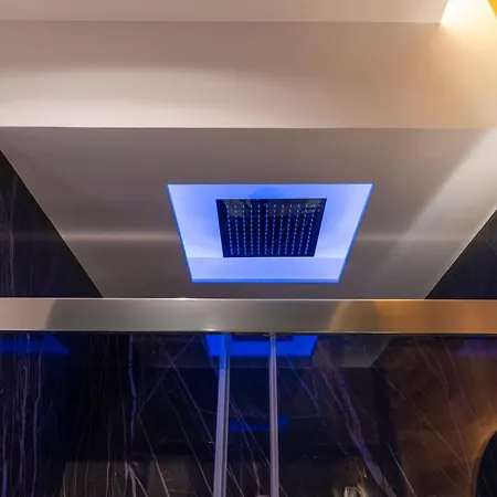 B&z Luxury Bed & Breakfast Bari