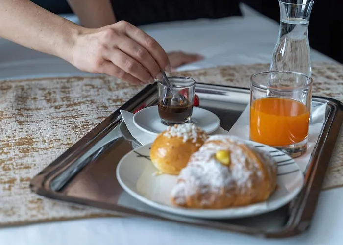 B&z Luxury Couette-café Bari