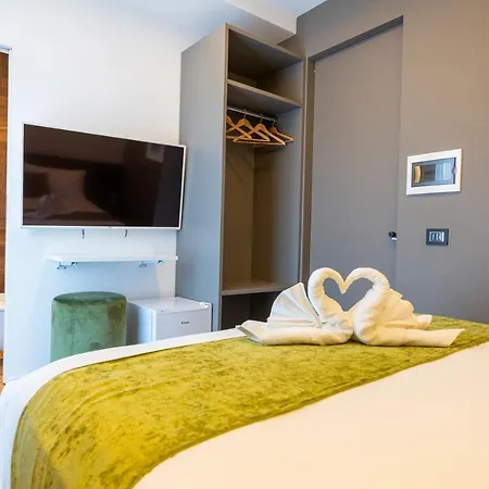 B&z Luxury Bed and Breakfast