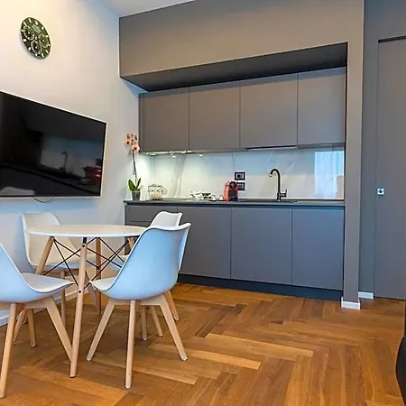B&z Luxury לינה וארוחת בוקר בארי