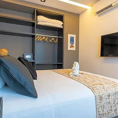 B&z Luxury לינה וארוחת בוקר בארי